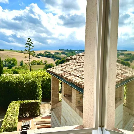 S214 - Sirolo, Trilocale Con Giardino In Zona Tranquilla