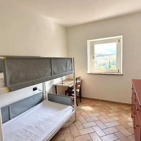 S214 - Sirolo, Trilocale Con Giardino In Zona Tranquilla Sirolo