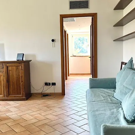 S214 - Sirolo, Trilocale Con Giardino In Zona Tranquilla Sirolo